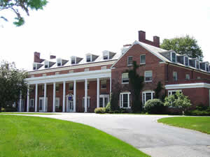 迪爾菲爾德學(xué)院 Deerfield Academy